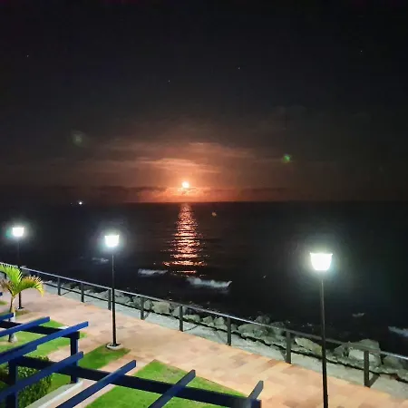 Playa Feliz بيت للعطل *